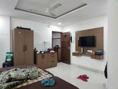 Bedroom Image of 720 Sq.ft 1 RK Apartment / Flat for rent in Kondapur Hyderabad for Rs. 18000