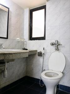Bedroom One Image of 1050 Sq.ft 2 BHK Apartment / Flat for sale in Hiranandani Rodas Enclave Woodville, Hiranandani Estate Thane for Rs. 19000000