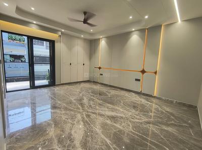 Bedroom Image of 2700 Sq.ft 4 BHK Builder Floor for sale in Naraina New Delhi for Rs. 62500000