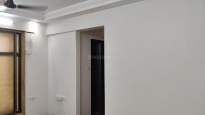 Living Room Image of 600 Sq.ft 1 BHK Apartment / Flat for rent in Gemstar Symphony, Kandivali West Mumbai for Rs. 35000