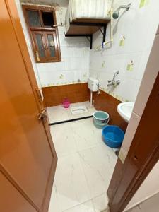 Bathroom Image of 980 Sq.ft 2 BHK Apartment / Flat for sale in Jagatpura Jaipur for Rs. 4500000