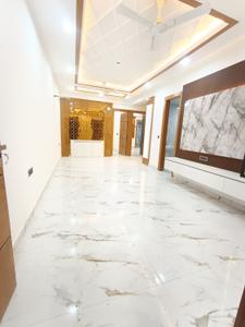 Hall Image of 1750 Sq.ft 4 BHK Apartment / Flat for sale in Sector 73 Noida for Rs. 7675000