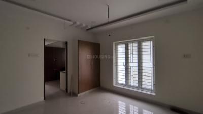 Living Room Image of 949 Sq.ft 2 BHK Apartment / Flat for sale in Sembakkam Chennai for Rs. 6800000