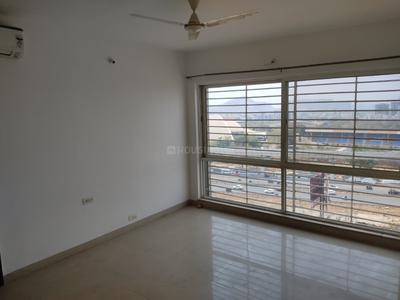 Bedroom Image of 2350 Sq.ft 3.5 BHK Apartment / Flat for rent in Marvel Cascada, Balewadi Pune for Rs. 82000