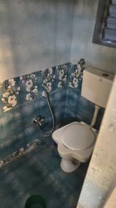 Bathroom Image of 250 Sq.ft 1 RK Apartment / Flat for rent in Vande Mataram, Powai Mumbai for Rs. 25000