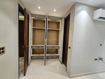Bedroom Image of 1950 Sq.ft 3 BHK Builder Floor for sale in Safdarjung Enclave New Delhi for Rs. 60000000