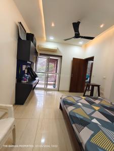 Bedroom Image of 2500 Sq.ft 5 BHK Apartment / Flat for sale in Darshanam Club Life, Undera Vadodara for Rs. 25000000