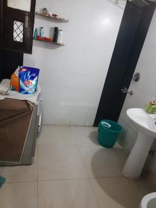 Bathroom Image of 1250 Sq.ft 3 BHK Apartment / Flat for sale in Sector 13 Dwarka New Delhi for Rs. 20500000
