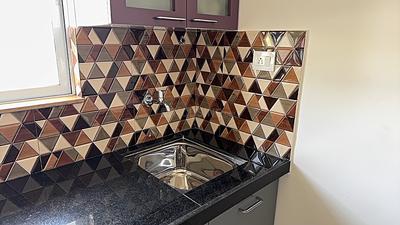 Kitchen Image of 900 Sq.ft 2 BHK Apartment / Flat for sale in Kumar Palmcrest A4 Building, Kondhwa Budruk Pune for Rs. 5500000