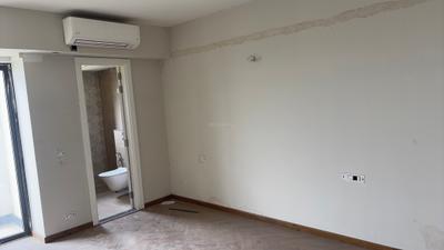 Bedroom Image of 1305 Sq.ft 3 BHK Builder Floor for sale in Signature Global City 63A, Sector 63 Gurgaon for Rs. 25000000