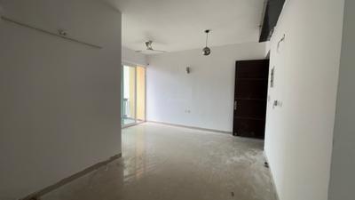 Living Room Image of 1000 Sq.ft 2 BHK Apartment / Flat for rent in Sikka Karnam Greens, Sector 143B Noida for Rs. 26999