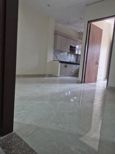 Image of 1040 Sq.ft 3 BHK Builder Floor for rent in Ashok Vihar Phase 3 Extension, Gurgaon for Rs. 24000