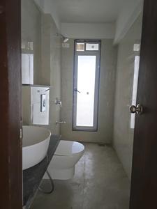 Common Bathroom Image of 2400 Sq.ft 4 BHK Apartment / Flat for sale in Aspen Mangal Meeth, Juhu Mumbai for Rs. 120000000