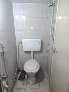 Bathroom Image of 600 Sq.ft 2 BHK Apartment / Flat for sale in Shri Sadaguru Shivram Sheetal Residency Building No 1, Palase Nashik for Rs. 1600000