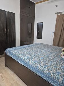 Bedroom Image of 1300 Sq.ft 3 BHK Apartment / Flat for sale in Mayur Vihar II New Delhi for Rs. 18000000