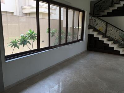 Balcony Image of 6500 Sq.ft 5 BHK Villa for sale in New Alkapuri Vadodara for Rs. 72500000