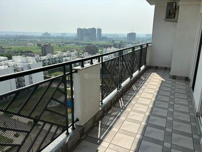 Balcony Image of 2000 Sq.ft 3 BHK Builder Floor for rent in Central Park Flower Valley, Sector 33 Sohna for Rs. 33500