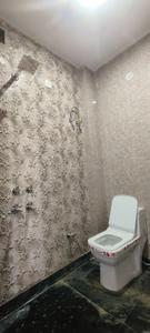 Bathroom Image of 700 Sq.ft 3 BHK Builder Floor for sale in Sector 4 Rohini New Delhi for Rs. 3200000