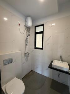 Image of 800 Sq.ft 2 BHK Apartment / Flat for rent in Risland The Icon, Thane West, Thane for Rs. 42000