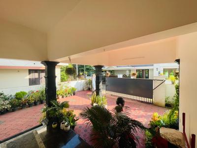 Balcony Image of 2000 Sq.ft 3 BHK Villa for sale in Aluva Kochi for Rs. 5500000