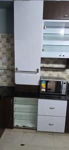 Kitchen Image of 900 Sq.ft 2 BHK Builder Floor for rent in Halasuru Bengaluru for Rs. 50000
