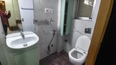 Image of 850 Sq.ft 2 BHK Apartment / Flat for sale in Raheja Township, Malad East, Mumbai for Rs. 21000000