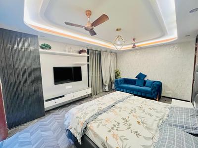 Bedroom Image of 3270 Sq.ft 4.5 BHK Builder Floor for sale in Emaar Marbella, Sector 66 Gurgaon for Rs. 52500000