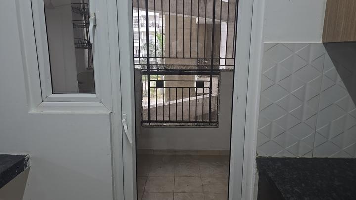 Gulshan Ikebana Main Image 1