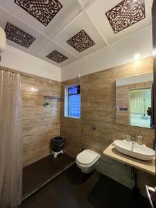 Image of 3300 Sq.ft 4 BHK Villa for rent in Mont Vert Valencia 2, Gold Valley, Lonavala for Rs. 100000