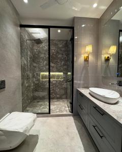 Bathroom Image of 2250 Sq.ft 4 BHK Builder Floor for sale in Sector 16 Faridabad for Rs. 25000000