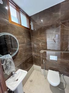 Bathroom Image of 720 Sq.ft 3 BHK Builder Floor for sale in Shalimar Bagh New Delhi for Rs. 16500000