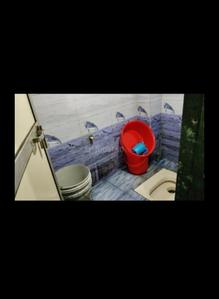 Bathroom Image of Asikur in Borivali East, Mumbai