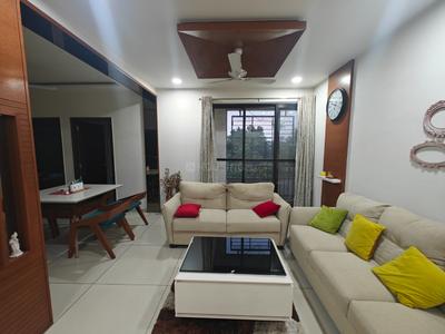 Hall Image of 1225 Sq.ft 2 BHK Apartment / Flat for sale in Darshanam Central Park, Sayajiganj Vadodara for Rs. 6100000