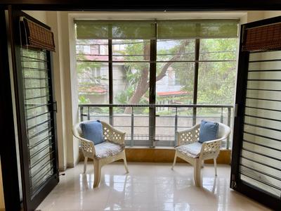 Balcony Image of 1900 Sq.ft 3 BHK Apartment / Flat for sale in Race Course Vadodara for Rs. 15000000