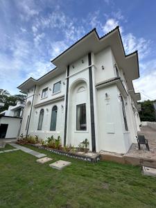 Image of 4500 Sq.ft 4 BHK Villa for sale in Assagao, Goa for Rs. 120000000