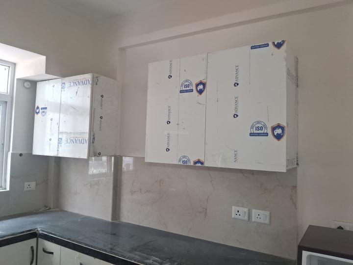 Smart World Gems Main Image 1