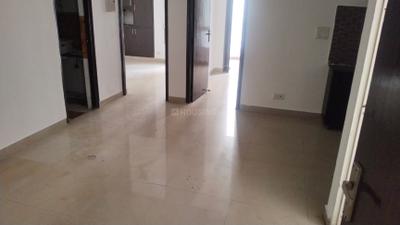 Living Room Image of 800 Sq.ft 2 BHK Apartment / Flat for sale in Supertech Livingston, Crossings Republik Ghaziabad for Rs. 6800000