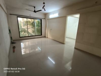 Hall Image of 1000 Sq.ft 2 BHK Apartment / Flat for sale in Sunview, Dahisar West Mumbai for Rs. 16500000