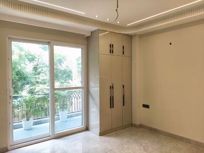 Dining Area Image of 1850 Sq.ft 3 BHK Builder Floor for sale in Vipul World, Sector 48 Gurgaon for Rs. 31000000