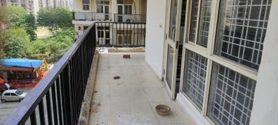 Image of 1545 Sq.ft 3 BHK Apartment / Flat for sale in Panchsheel Wellington, Crossings Republik, Ghaziabad for Rs. 14000000
