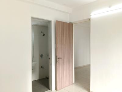 Bedroom Image of 1000 Sq.ft 3 BHK Apartment / Flat for rent in Godrej Emerald, Kasarvadavali Thane for Rs. 35000