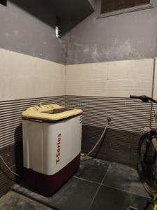 Bathroom Image of 1008 Sq.ft 2 BHK Builder Floor for rent in Avanti Vihar Raipur for Rs. 22000