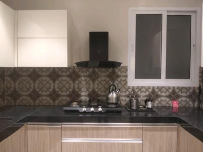 Kitchen Image of 815 Sq.ft 2 BHK Apartment / Flat for sale in Matunga East Mumbai for Rs. 45000000