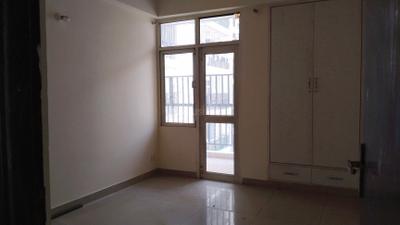 Bedroom Image of 1360 Sq.ft 3 BHK Apartment / Flat for rent in Panchsheel Wellington, Crossings Republik Ghaziabad for Rs. 26000