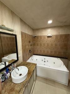 Bathroom Image of 5918 Sq.ft 6 BHK Independent House for sale in Merces Goa for Rs. 41000000