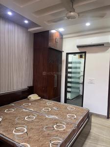 Bedroom Image of 1350 Sq.ft 3 BHK Builder Floor for sale in New Rajinder Nagar New Delhi for Rs. 27000000