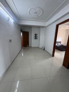 Hall Image of 1050 Sq.ft 2 BHK Apartment / Flat for rent in Krishna Vatika Society, Sector 63 Noida for Rs. 22500