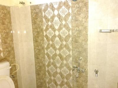Bathroom Image of 1300 Sq.ft 3 BHK Builder Floor for rent in Kachiguda Hyderabad for Rs. 18000