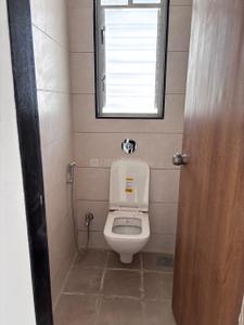 Bathroom Image of 932 Sq.ft 2 BHK Apartment / Flat for sale in Kothrud Pune for Rs. 12900000