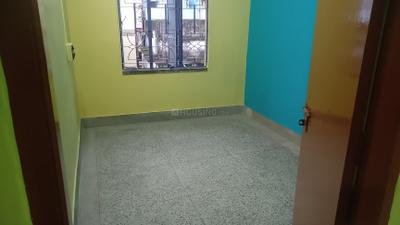 Bedroom Image of 600 Sq.ft 1.5 BHK Apartment / Flat for rent in Dum Dum Kolkata for Rs. 8000